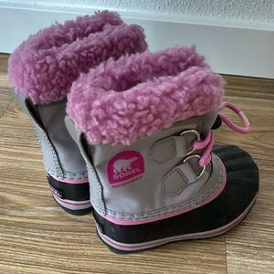 Sorel Kids Waterproof Boots - Gray and Pink